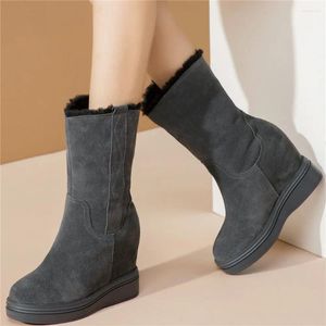 Stivali piattaforma pompa scarpe donne donne vera cunei in pelle alta neve femminile top inverno sneaker di moda calda casual