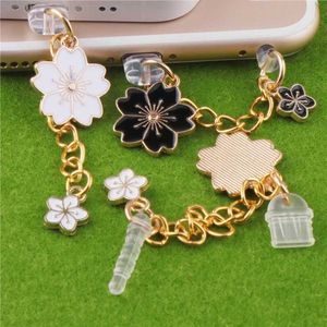 Mobiltelefon Anti-Dust Gadgets Cute Dust Plug Charm Cherry Blossoms laddning Port Plug för iPhone Type C Dust Protection Stopper Telefon 3,5 mm Jack Anti Dust Cap Y240423