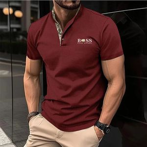 Avrupa Amerika Birleşik Devletleri Mens Shortsleeved Polo Moda Sıradan Sporları Nefes Alabilir Ter Emilim Yakel Gömlek Yüksek Kalite Üst 240412