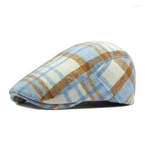 BERETS 2024 COTTON PLAID PRINT SBOY CAPS FLAT PEAKED CAP 남성 및 여성 화가 베레모 모자 139