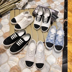 TOP High Quality Designer Wholesale Sole Dissolve Canvas Shoes Style lady Casual Shoes Women Sneakers Vintage Lace-up size 35-40