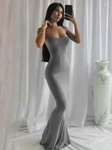 Abiti casual Satin Slip senza maniche Slim Slim Sexy Maxi Dress 2024 Spring Women Party Y2K BodyCon conciso abbigliamento elegante