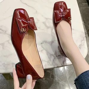 Casual Shoes Fairy Bow-Knot-Ladungsstaatsanwälte Frauen Japaned Leder Flats Ballerina Korean Square Toe Zehen Heels Espadrilles 2024