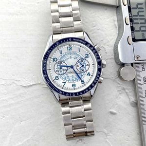 2024 MENS BIZNES I LISURE 6-PIN URUCHOMOŚCI Drugi kwarcowy zegarek przecina świat