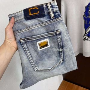 Metal haftowany hip -hop Rise dżinsy Summer Casual Pants Designer dżinsy modowe spodnie plus rozmiar 40 rozmiar 105 kg spodni męskie odzież