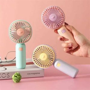 Andra apparater Electric Fan USB Laddning Portabel laddning Girls Heart Fresh and Simple Home Tools Small Fan Childrens Handheld J240423