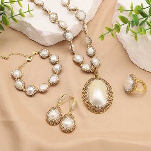 Earrings Pearl Bark Nature Ring Set Ring Ring Earrings Women jewelry Clothes Party High Privacy jewellery 230831