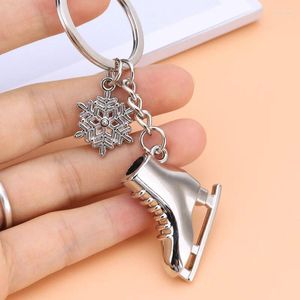 Keychains Fashion Mini Snowflake Keychain Snowboard Pendant Ski Games släde bräd Key Chain Keyring Sports and Snow Festival Gift