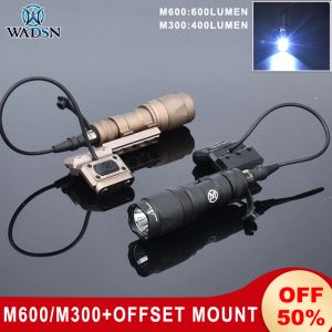 Scopes WADSN CIŚNIENIE MODBUTTON SUREFIR M600C M300 Taktyczne latarnia Mocowanie Airsoft Broń polowa baza lekarza