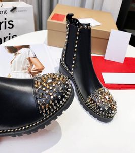 Sellwomen Chunky Obcas Working But Fashion Motorcycle Western Nofet Crystal Bee Star Desert Rain Boots Zimowe śnieg kostki7195900