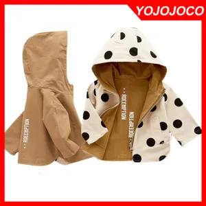 Coats Bebek Kız Giysileri 05T Bebek Kat Bahar ve Sonbahar Moda Kızlar Rüzgar Yemeği Polka Dot Doublied Doublied kapüşonlu Ceket Ceket