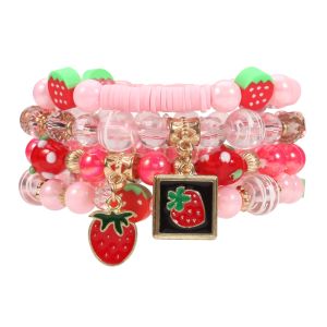 Strängar Strawberry Pendant Pink Beads Multilayer Stretch Armband Söt fruktdesign Hand Decoration Gift For Women