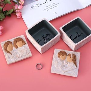 Dekorativa figurer Creative Square Storage Box Love Friendship Jewelry With Lid Desktop Small Ornaments