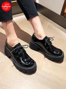 Casual Shoes British Small Leather Women's Platform Heels Sexig Autumn 2024 Retro Tjocksoled Lace-Up 31-41