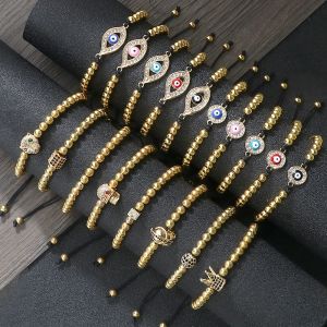 Stränge Vintage -Schädelarmband mit großen Steinen Goldene Farbe Kupferperlen böse Augenhelm Anhänger Paar Armbänder Ketten Schmuck Geschenke