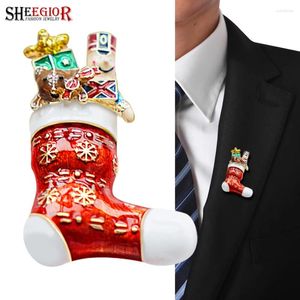Spille Sheegior adorabili scarpe natalizie per le donne accessori da uomo a calzino rosso per spille badge badge gioielli