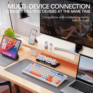 M96ワイヤレスキーボードBluetooth無料ウルフゲームDualModeElectronic Sc​​reenMulvice ConnectionErgonicics 240418