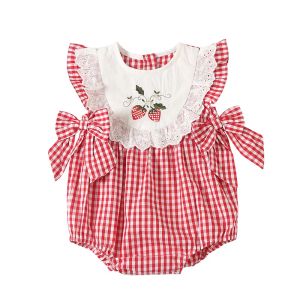 Jednoczęściowe 2022 Summer niemowlęta Romper Baby Plaid Rompers Cherry Hafdery kombinezon Noworodki 1 urodziny Chrzty butikie ubranie