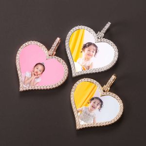 of Love Shaped Male and Female Couple Pendant Necklace Photos Can Be Printed on Exquisite Jewelry