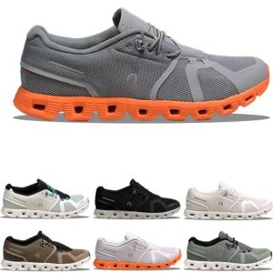 Gratis frakt Run Cloud 5 En ny generation av lätt vikt CaDDed Running Breattable Comfort Couple Sneakers för män som löpar skor för kvinnor