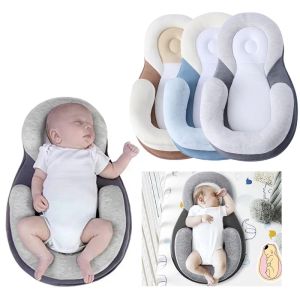 Kudde Baby Sleep Positioning Cushion Pad Antibias Huvudskydd Korrigering Nyfödd kudde Spädbarnskött kudde 012 Månad