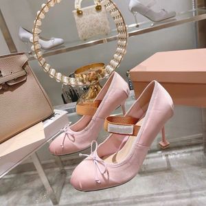 Designer Luxury Women Dress Shoes Bow Silk Sandals Ballet High Heels Mary Jane White Red Pink Wedding Slim High Heels