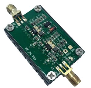 Acessórios 2MHz700MHZ O amplificador de potência RF 3W 20dB Módulo de amplificação de potência de banda larga de baixa banda larga para HF VHF UHF FM Radio de transmissor FM