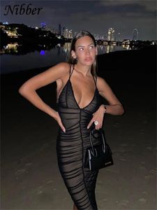 Nibber Sexig mesh veckade långa balklänningar för kvinnors kläder Solid Color Beach Party Wear Midi Wrap Dress Street Outfit 240411