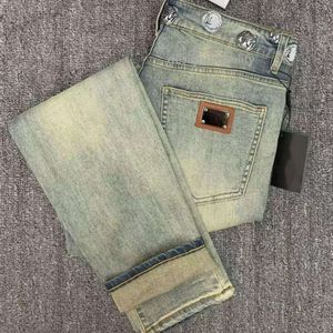 designer jeans plus storlek 40 storlek 105 kg jeans mens hip hop rippade byxor metall broderade raka byxor byxor män kläder denim leggings