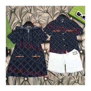 Roupas Conjuntos 2023 Designer de luxo infantil menino menino verão infantis bebê chlidren sport ternos de mangas curtas de mangas curtas camisa de camisa de capuz sui otdda