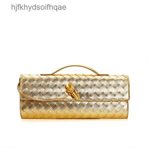 Purse Clutch Lady French New Buckle Cross Single Bottegs 2024 Venets Hardware Lock Bag Diagonal Long Andiamo väskor axel kvinnor handgjorda vävda TG13