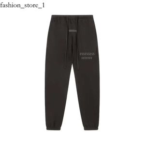 Pantaloni della tuta designer Essentialspants Domande da uomo pantaloni sciolti a getto nero esplosioni allungate elastico tasche late