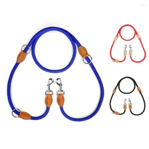 Собачья одежда 2 в 1 -й поводке 360 ° No Tengles Pet Safety Traction Tract Trach