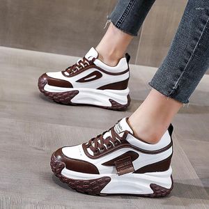 Casual Shoes Spring Style mångsidig för barn tjockt solad svampkaka andas ökad höjd sport fritid högkvalitativ märke