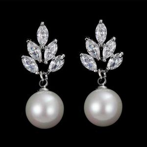 Dangle Chandelier ZAKOL Elegant Leaf Cubic Zirconia Dangle Earrings for Women Luxury Imitation Pearl Bridal Wedding Party Jewelry d240323