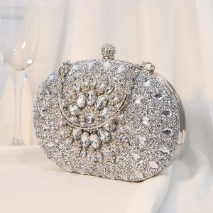 Diamond Luxury Women Clutch Evening Bag Wedding Crystal Ladies Cell Phell Pocket Polly Weame Wallet For Party Quality Gift 240418