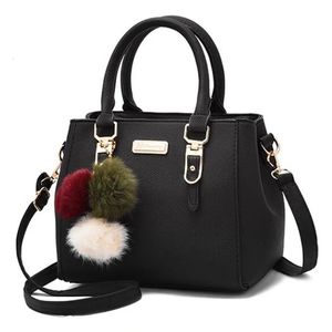 PU skórzane torebki damskie kobiety vintage torebka pluszowa torby messelowe TOTE TOTE Boston na ramię Crossbody Bag 240420