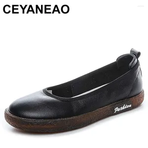 Casual Shoes Promotion 2024 Soft Bottom Comfort Women Spring Flat Fashion Wild Genuine Leather Flats