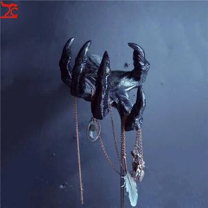 Fios Criatividade Bruxa azul preta Parede de mão pendurada Jóia de estátua exibir suporte para o anel de anel de mão de mão -de -anel de colar de bracelete pendurado Organizador