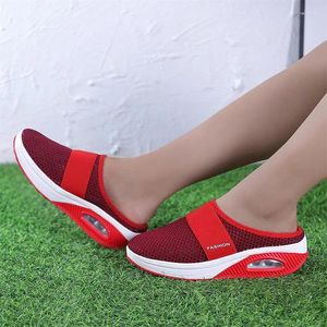 Sapatos casuais sem tênis traseiros traseiros, mulheres que administram esportes domésticos esportes femininos design de banheiros mocasins ydx2