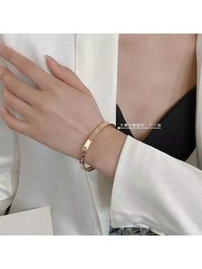 Designer Brand IS Feng Carter Premium Feeling Set 10 Diamond Versatile Design Bracelet Fashion Jewelry Light Luxury P1HR