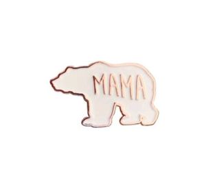 Mama Bear Family Emamel Pin Childhood Game Film Film Citat Brooch Badge Söta anime filmer spel Hard Emamel Pins