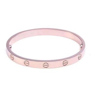 Kvinnors koreanska full nagel rosguld temperament armband netizens mode enkelhet mångsidig _ yi älskar titanium stål smycken