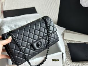 7A Retro Kaliteli Tasarımcı CF Klasik Flep Torbaları Kadın Dikdörtgen Çanta Kuzu Deri Deri Kapitone Zincir Çanta Crossbody Omuz Siyah Metal HD Detay Yumuşak