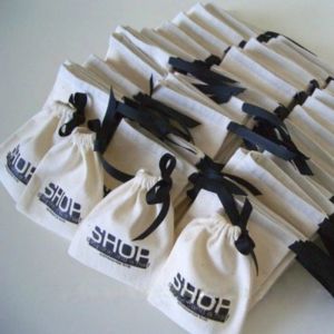 Sacchetti regalo in cotone gioiello botte di gioielli cofano packaging personalizzato trucco per perle bottiglia tasca sacca per sacchetti di cotone naturale logo