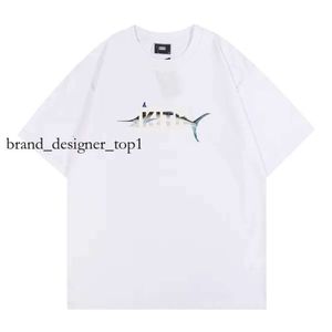 Новый дизайнер Kith Tokyo Shibuya Box Firt Men Men Women Toping Streat View Printing Рубашки Tee Tops Негабаритная футболка Негабаритная спортивная спорта Tokyo Polo 8263