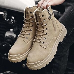 Stiefel Männer Motorrad Herbst und Winter Schwarzer Mode Arbeit tragen Schuhe personalisierte britische Trendtaktikkurzarm