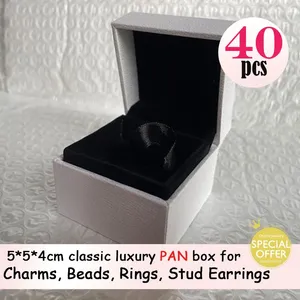 Bolsas de jóias Pan 40pcs BEAD CHARM ARMANIFICADO DO GREGURO DE BRINIDADE DISPLANTE VELULO VELVET RING RINGRINGS Caixa de luxo Vintage Case por atacado