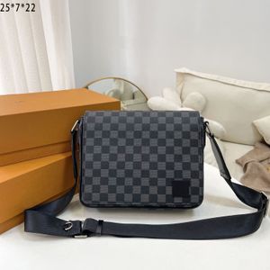 Nowy styl District Mens Pakiet Messenger LouiseviutionBag Clutch Handbaag Skórzowe ramię Crossbody Pakiety torby teczka Baga biznesowa N42710 M46255