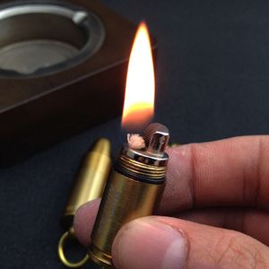 Utomhus mini kula tändare flamma fotogen olja ljusare nyckelring återfyllbar utan bensin cigarrändare män gadget
